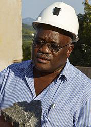 Caxton Mangezi